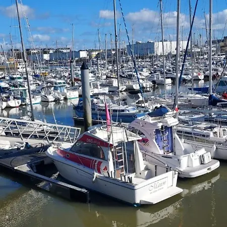 Charming 30 M With Balcony And View On The Port Les Sables-dʼOlonne